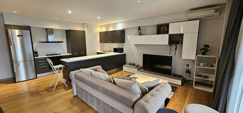 UpGround Residence Apartaments, Strada George Constantinescu 3, Bucuresti.